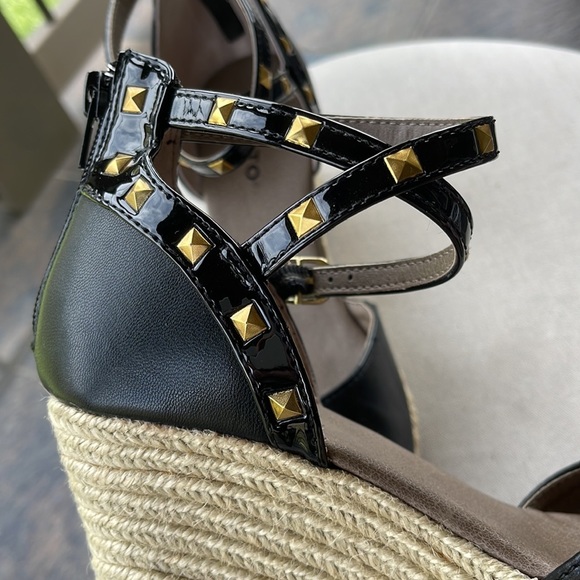 Back zip wedge espadrilles in excellent condition - Picture 10 of 11